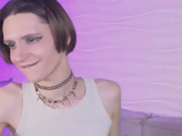 Chaturbate Watch Live Sex Cams of kira_long