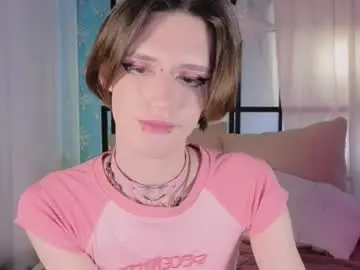 Chaturbate Live Porn of kira_long