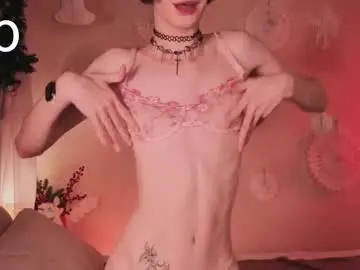 Chaturbate Watch Live Sex Cams of kira_long