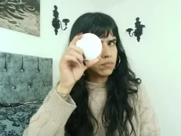 Chaturbate Free Porn Cam of bella_poisonous