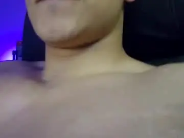 Chaturbate Live Sex Cam of lilhotnando