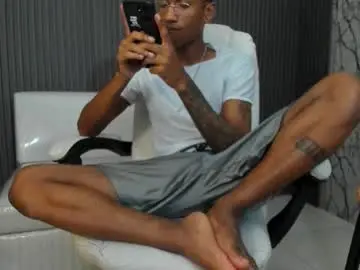 Chaturbate Sex Cam of man_san11