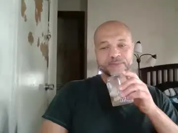 Chaturbate Nude Webcam of redbone441