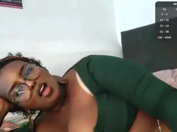 Chaturbate Adult Video Chat of siminfox