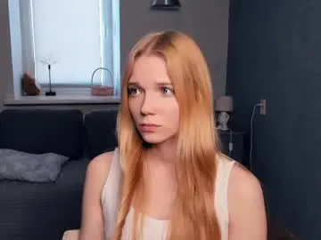 Chaturbate Live Sex Cam of sonyalaviola