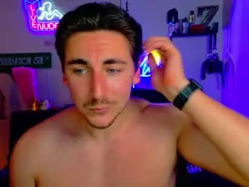 Chaturbate Adult Webcam of zach_rhyder