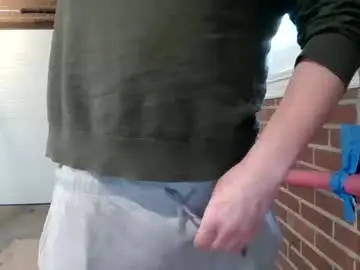 Chaturbate Live Sex Cam of cammyman6900