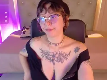 Chaturbate Watch Live Sex Cams of chloerossee