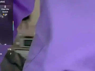 Chaturbate Watch Live Sex Cams of orange__boy