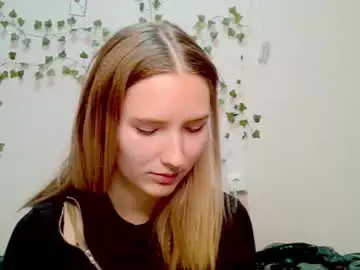 Chaturbate Watch Live Sex Cams of _kikiclark_