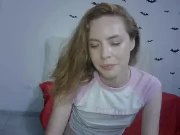 Chaturbate Nude Webcam of camille_20