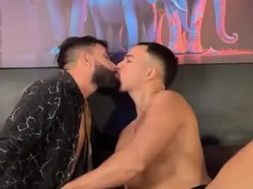 Chaturbate Sex Chat of highlatin_guys