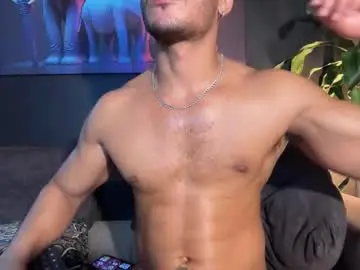 Chaturbate Best live sex cam show of highlatin_guys