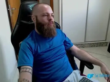 Chaturbate Sex Chat of hornyhairy_bi