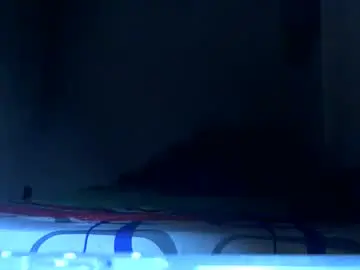 Chaturbate Live Sex Cam of ian_zaenz