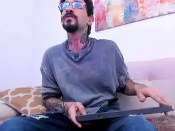 Chaturbate Live Porn of jonathan_sinn