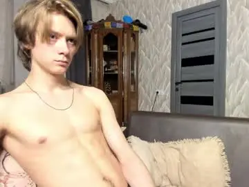 Chaturbate Live Sex Cam of milkiwy
