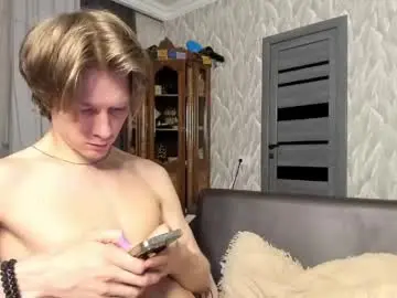 Chaturbate Adult Video Chat of milkiwy