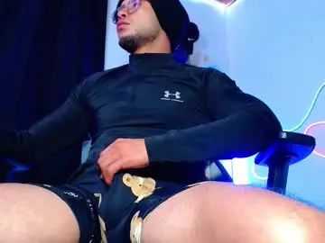 Chaturbate Sex Cam of sebastian_025