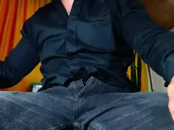 Chaturbate Watch Live Sex Cams of sebastian_025