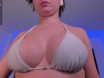 Chaturbate Live Sex Cam of aliceharperx