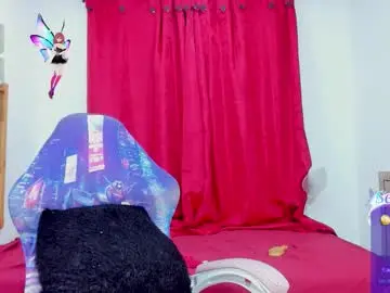 Chaturbate Nude Webcam of anazztasia_squirt