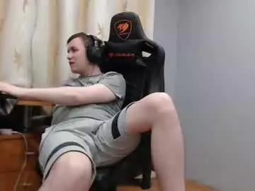 Chaturbate Adult Webcam of iliaskrisloveee