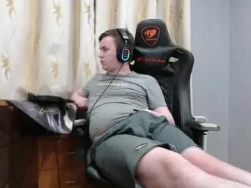 Chaturbate Watch Live Sex Cams of iliaskrisloveee
