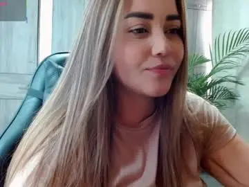 Chaturbate Adult Video Chat of lucia_star_