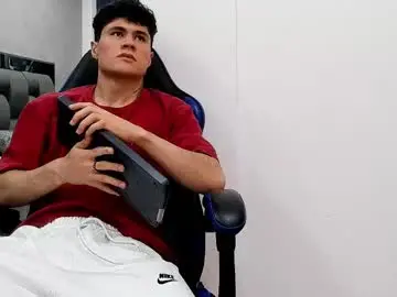 Chaturbate Live Porn of roan_birkin