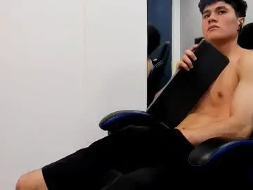 Chaturbate Sex Cam of roan_birkin
