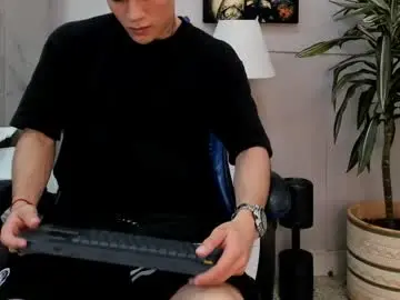 Chaturbate Free Porn Cam of roan_birkin