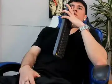 Chaturbate Watch Live Sex Cams of roan_birkin