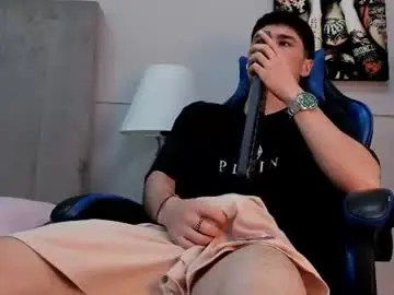 Chaturbate Free Live Porn of roan_birkin