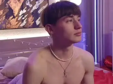 Chaturbate Live Sex Cam of vinsant_x