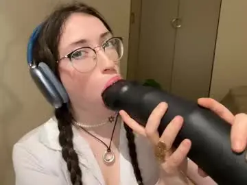 Chaturbate Adult Video Chat of kellyberry__