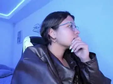 Chaturbate Sex Cam of ladybrown_16