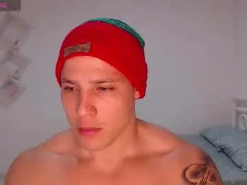 Chaturbate Watch Live Sex Cams of maxwel949813