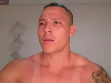 Chaturbate Live Sex Cam of maxwel949813