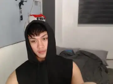 Chaturbate Live Sex Cam of princeadrianx