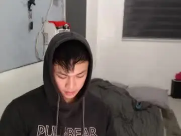 Chaturbate Free Porn Cam of princeadrianx