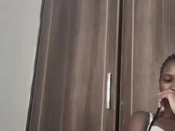 Chaturbate Best live sex cam show of sexylina25