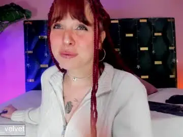 Chaturbate Free Porn Cam of velvet_dreams_