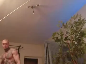 Chaturbate Live Porn of bulatov_x