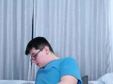 Chaturbate Live Porn of kevinhunts