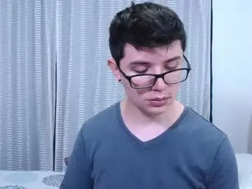 Chaturbate Best live sex cam show of kevinhunts