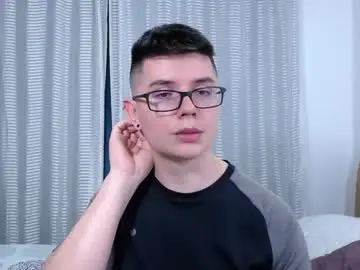 Chaturbate Adult Video Chat of kevinhunts