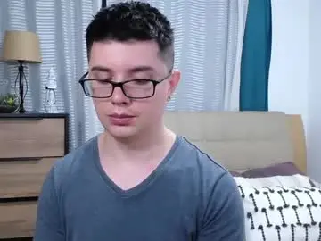 Chaturbate Watch Live Sex Cams of kevinhunts