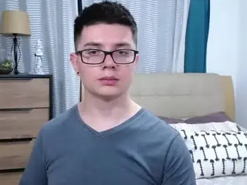 Chaturbate Free Live Porn of kevinhunts