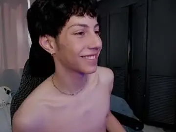 Chaturbate Best live sex cam show of philipe_moonlight_